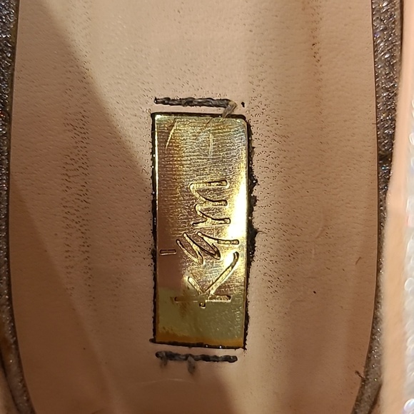 💥2/$30💥 Size 9 Women's low heel shoes - Picture 5 of 5